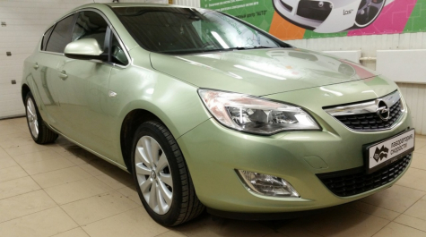 Чип-тюнинг Opel Astra J 1.6 116hp 2012 года выпуска